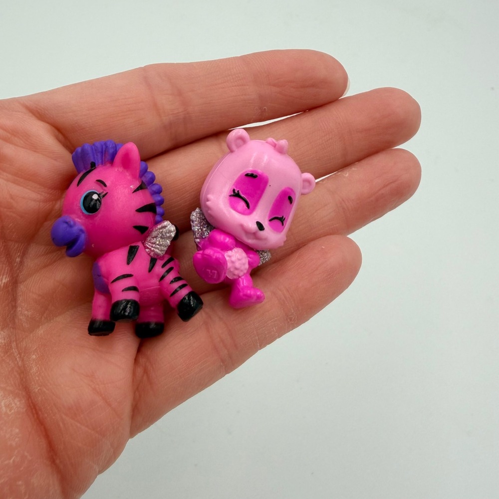 Hatchimals Colleggtibles Pink Zebra and Panda Mini Figures Glitter Wings 2019